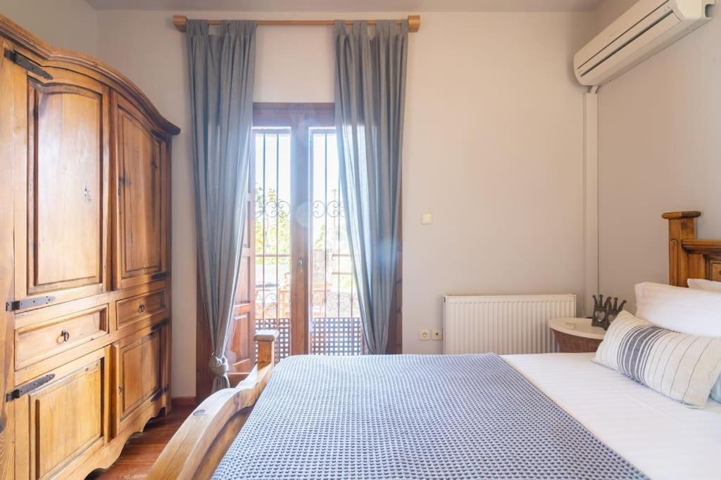 Stone Sunset Villa Sfentouri 外观 照片
