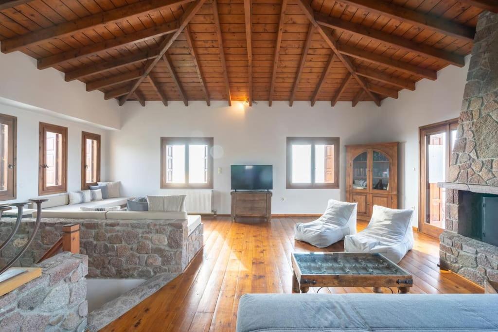 Stone Sunset Villa Sfentouri 外观 照片